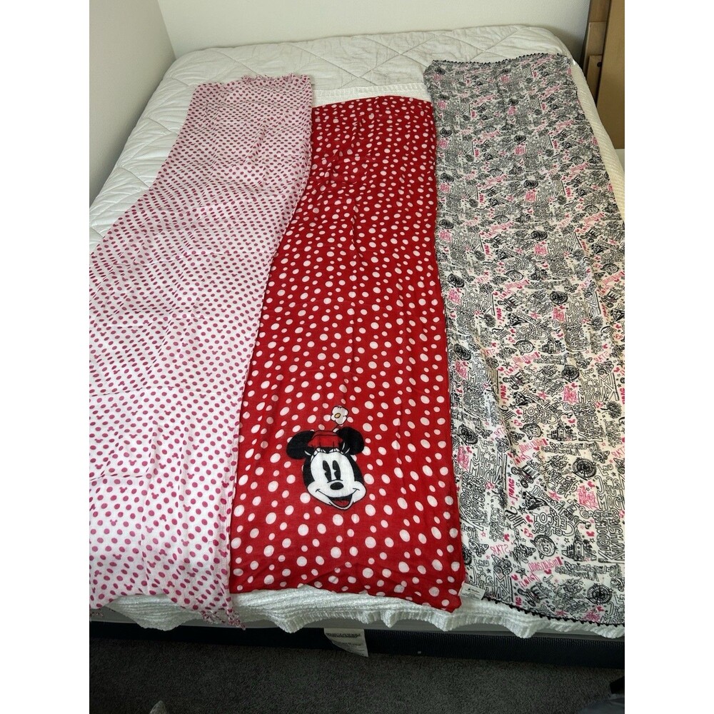 LOT 3x Disney Park Scarfs: Polka Dog Pattern Minnie + Print Park Icons + Pink